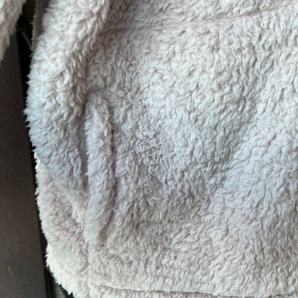 🧸 New Gap Super Soft Teddy Sherpa Sweatshirt 🧸 - Picture 5 of 10